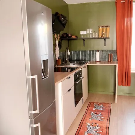 Jungle Avec Jacuzzi Prive & Retro-projecteur