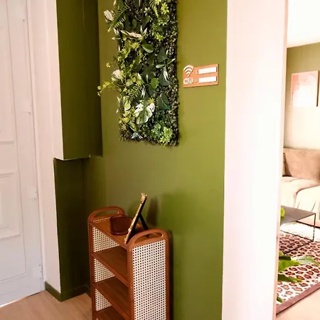 Дом отдыха Jungle Avec Jacuzzi Prive & Retro-projecteur *